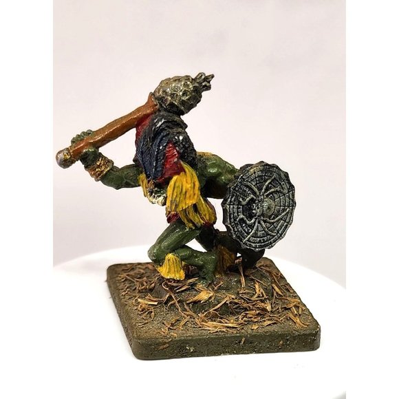 Vintage Orc Rare Stone Made Ogre Warrior With Spider Embossed Shield And Weapon - Picture 9 of 16